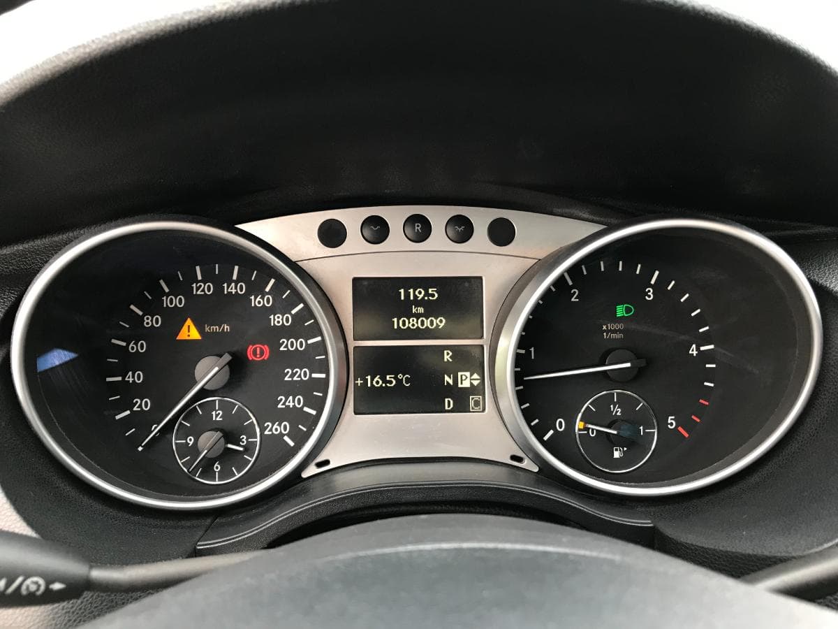 Mercedes-Benz R350 CDI · Ano 2010 — imagen 25