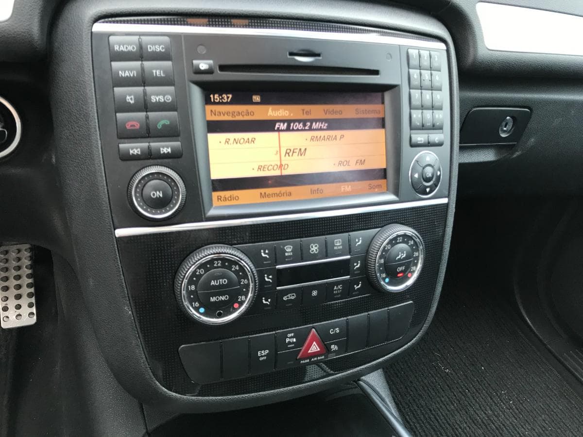 Mercedes-Benz R350 CDI · Ano 2010 — imagen 27