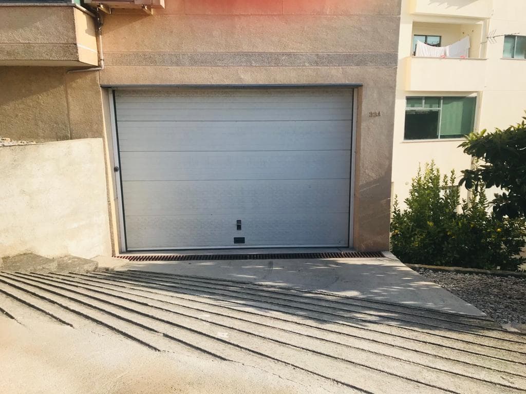 Lugar de Garagem · Valpaços — imagem 3