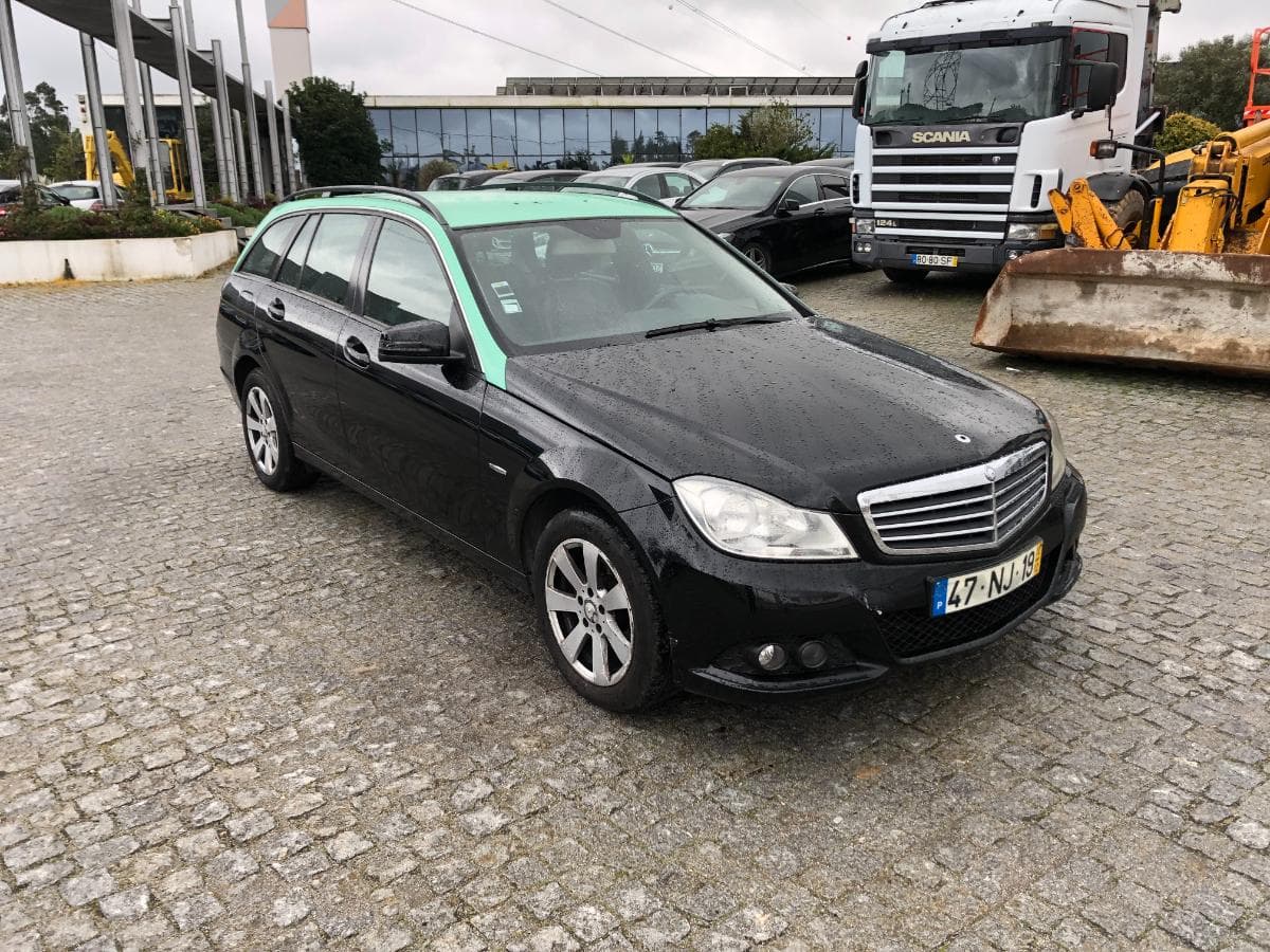 Mercedes-Benz C200 CDI · Ano 2012 — imagen 1