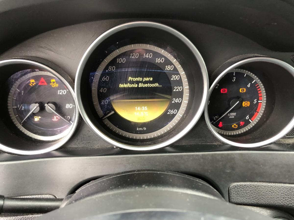 Mercedes-Benz C200 CDI · Ano 2012 — imagen 22