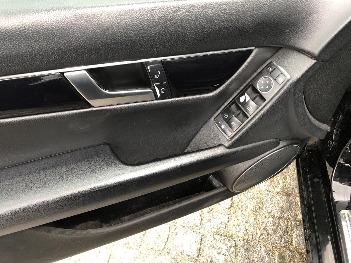 Mercedes-Benz C200 CDI · Ano 2012 — imagen 37