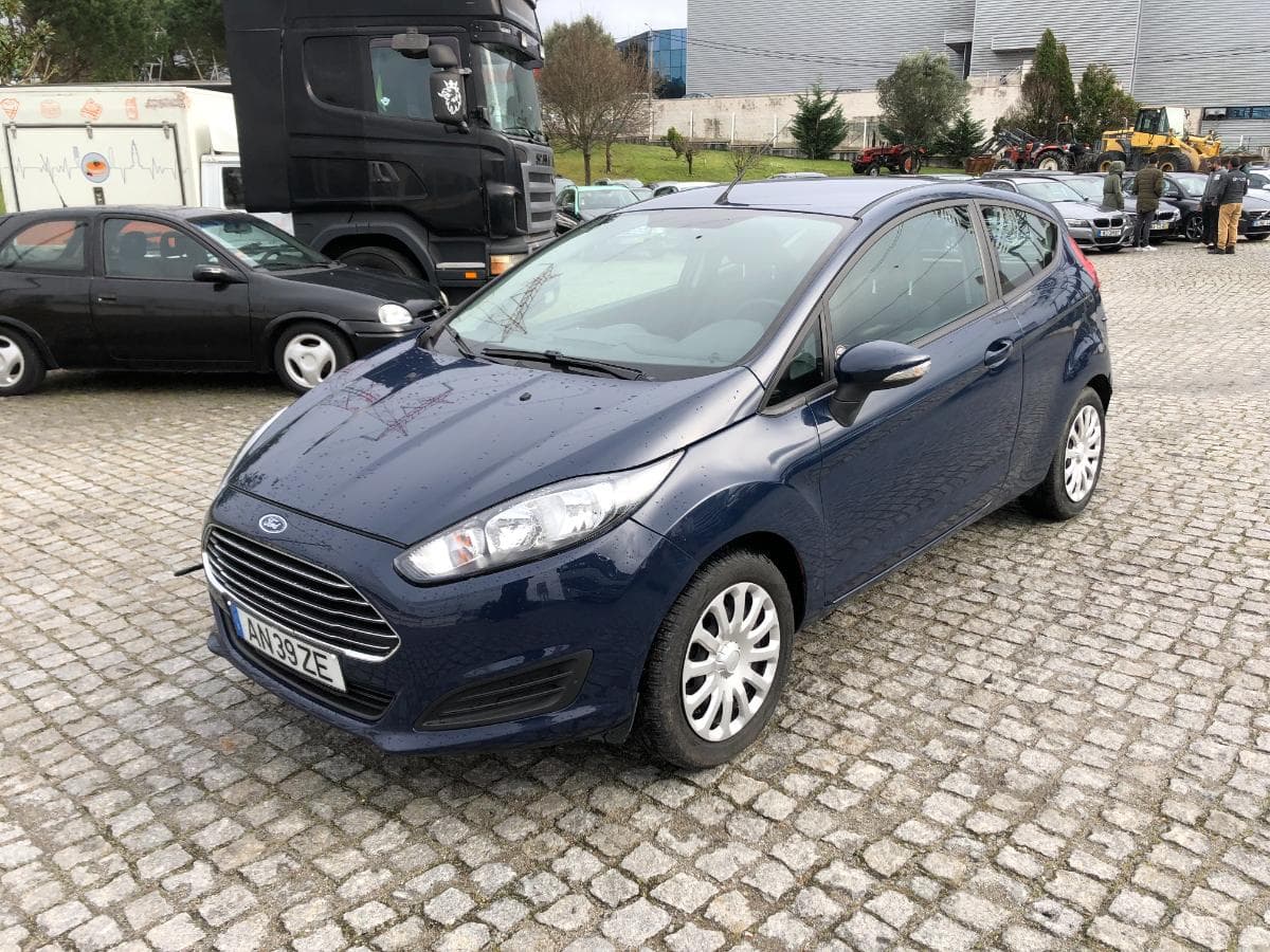 Ford Fiesta 1.5 · Ano 2014 — image 5