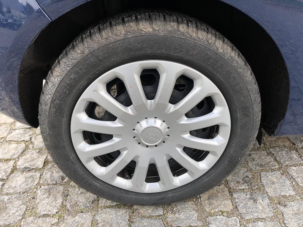 Ford Fiesta 1.5 · Ano 2014 — image 16