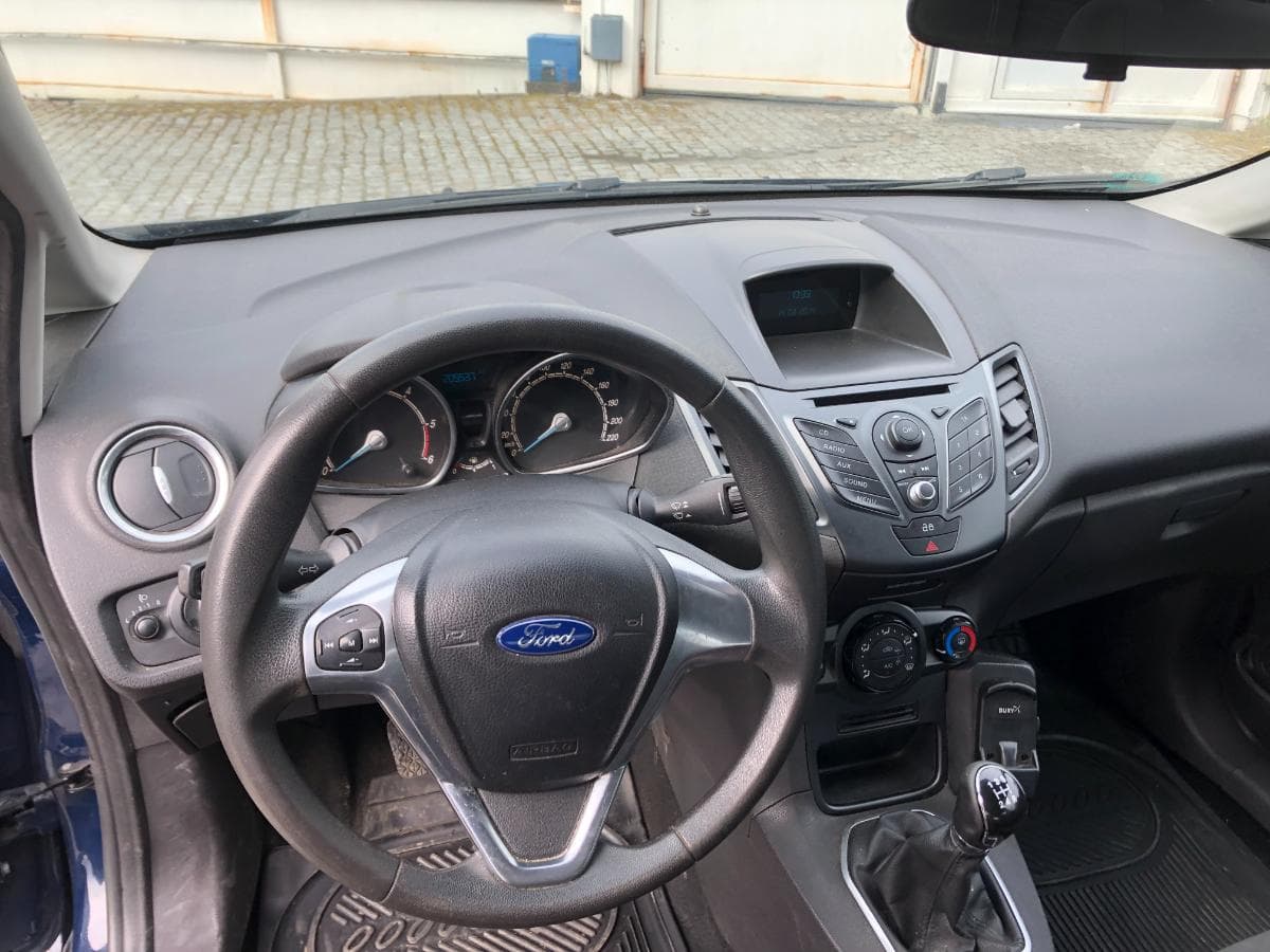 Ford Fiesta 1.5 · Ano 2014 — image 26
