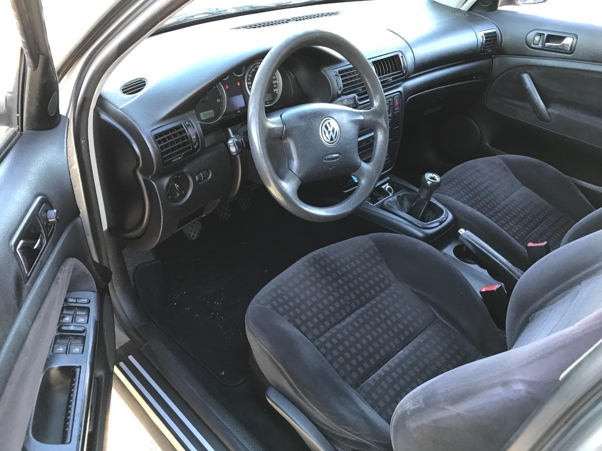 Volkswagen Passat 1.9 TDI · Ano 2001 — imagem 15