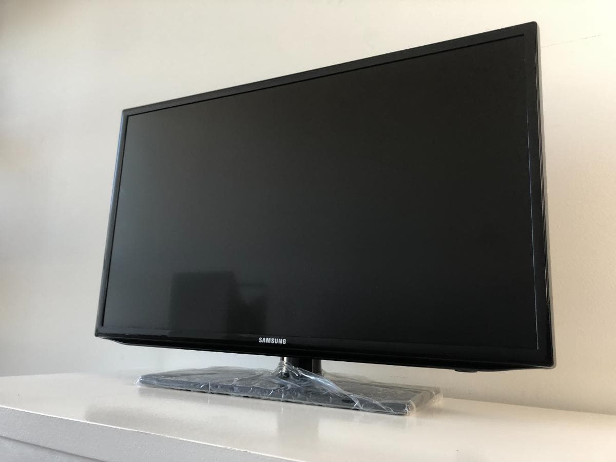 TV Samsung LED