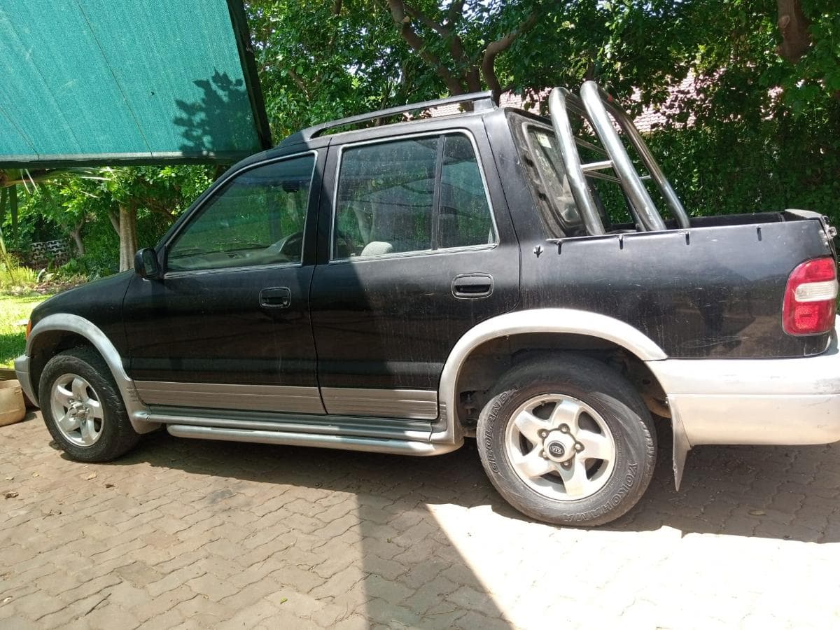 Toyota Landcruiser Prado · — imagem 18