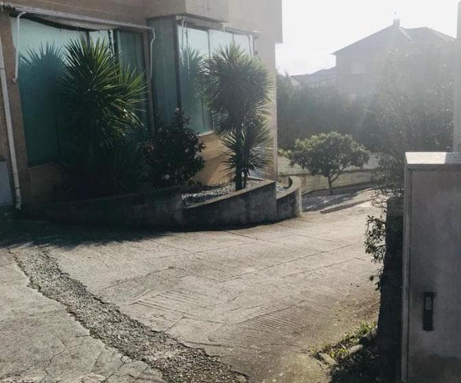 Lugar de Garagem · Valpaços — imagem 2