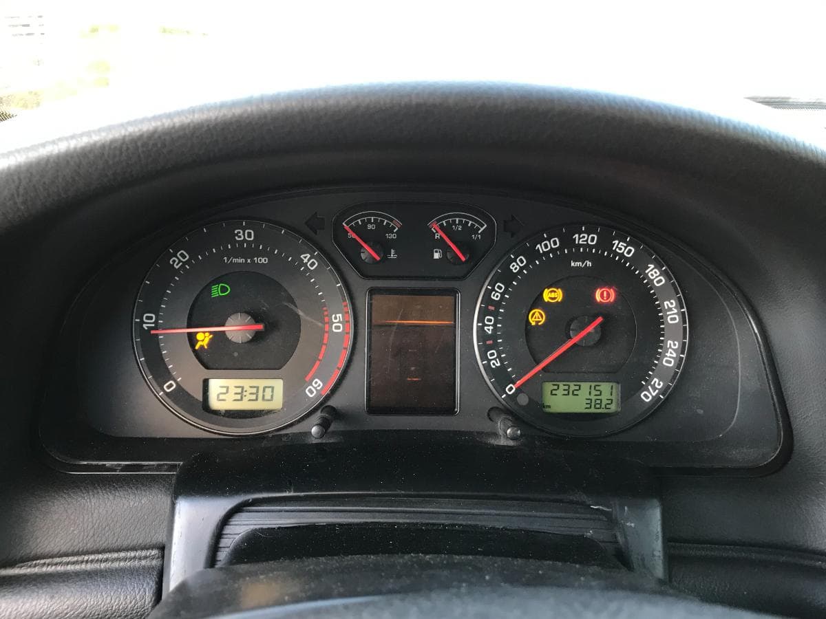 Skoda SuperB 1.9 TDI · Ano 2004 — imagem 26