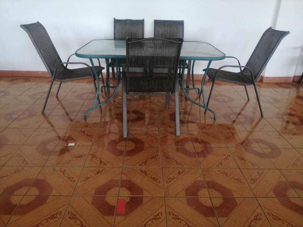 Mobiliario de lar · — imagem 1