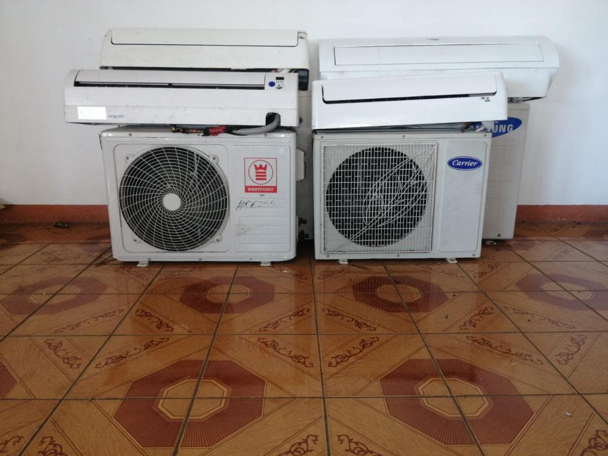 Ar condiconados ·