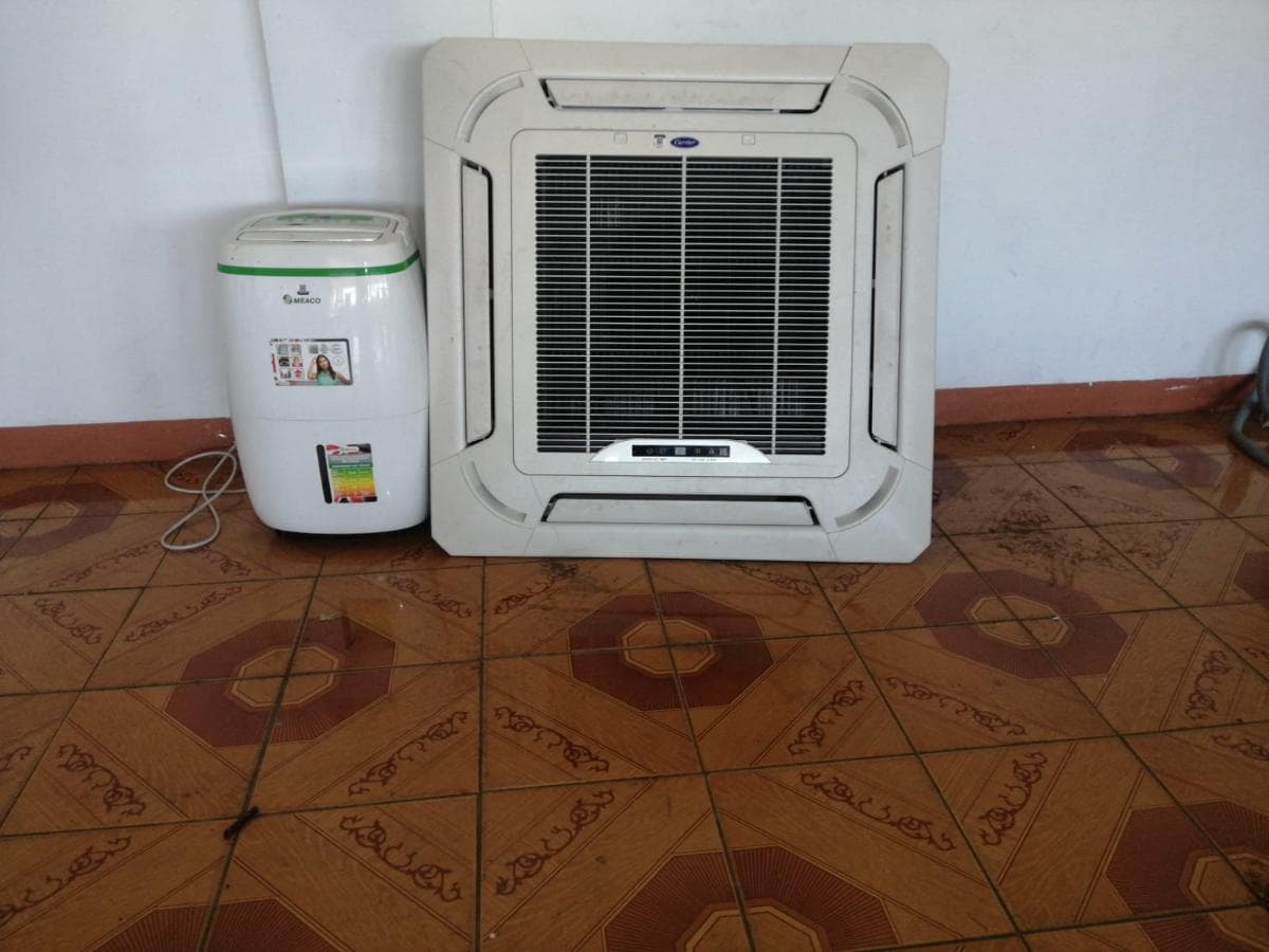 Ar condicionados ·