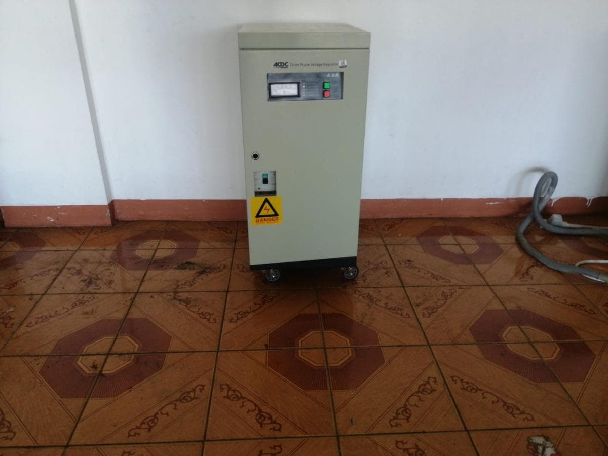 Regulador Electrico ·