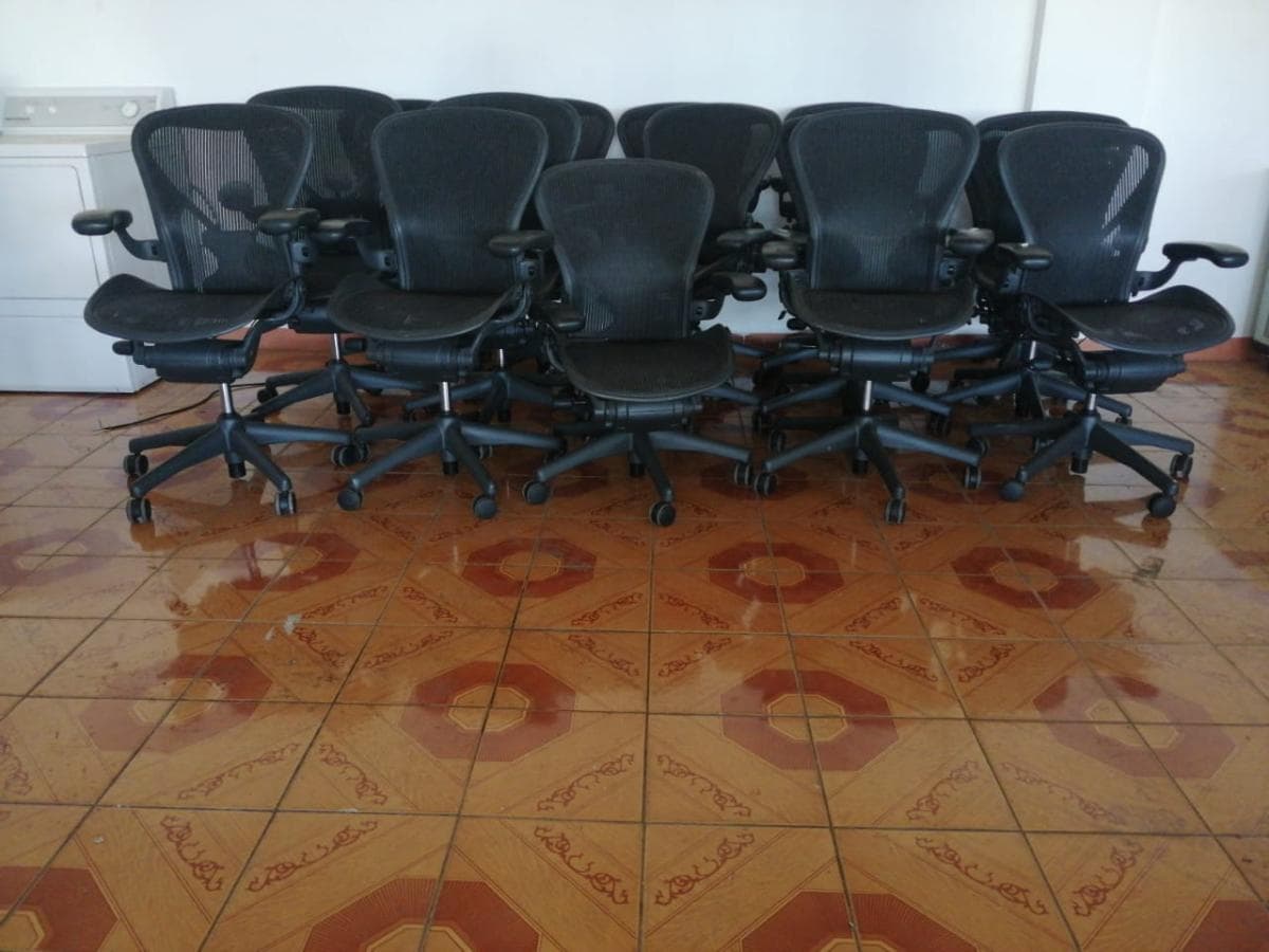 Mobiliário de escritório · — imagen 1
