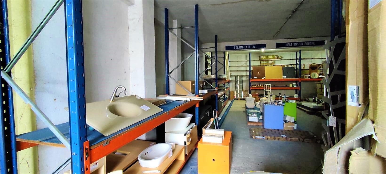 Piscinas · Sanitários · Racks · Equipamento de Escritório — image 18