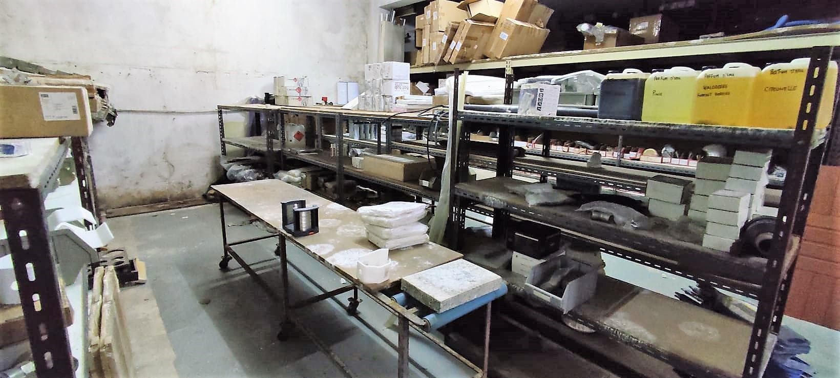 Piscinas · Sanitários · Racks · Equipamento de Escritório — image 91