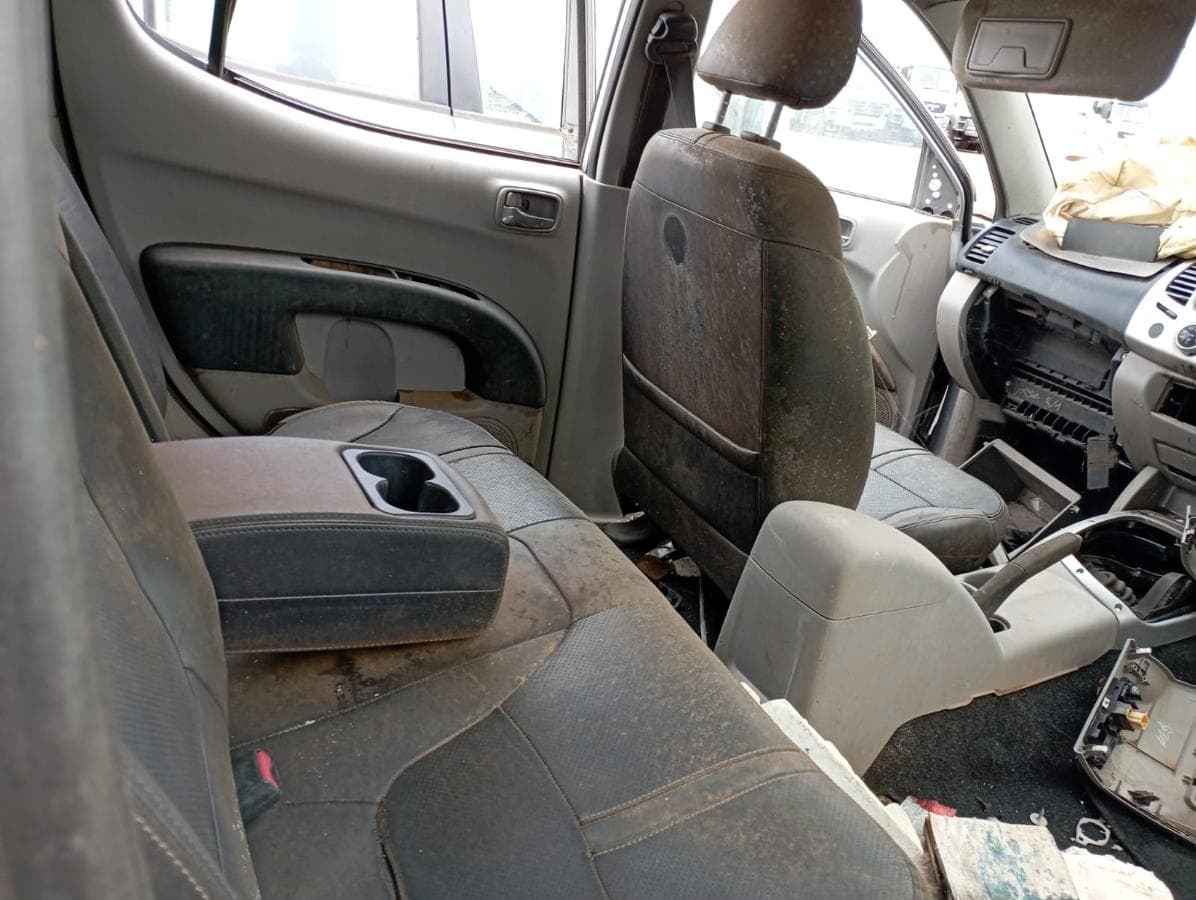 Mitsubishi L200 · — imagen 2