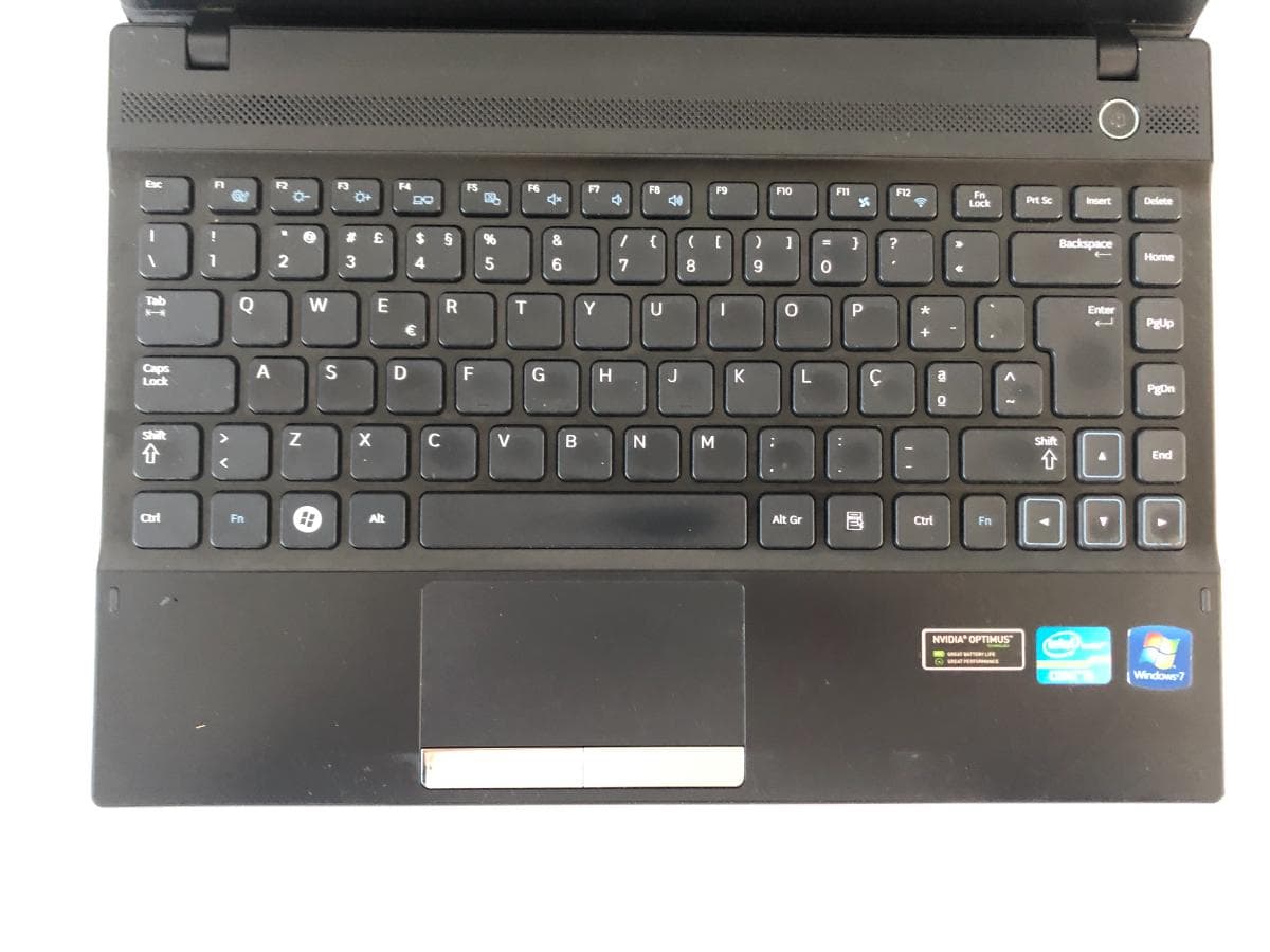 Portátil Samsung np300v3a-s01p — imagem 3