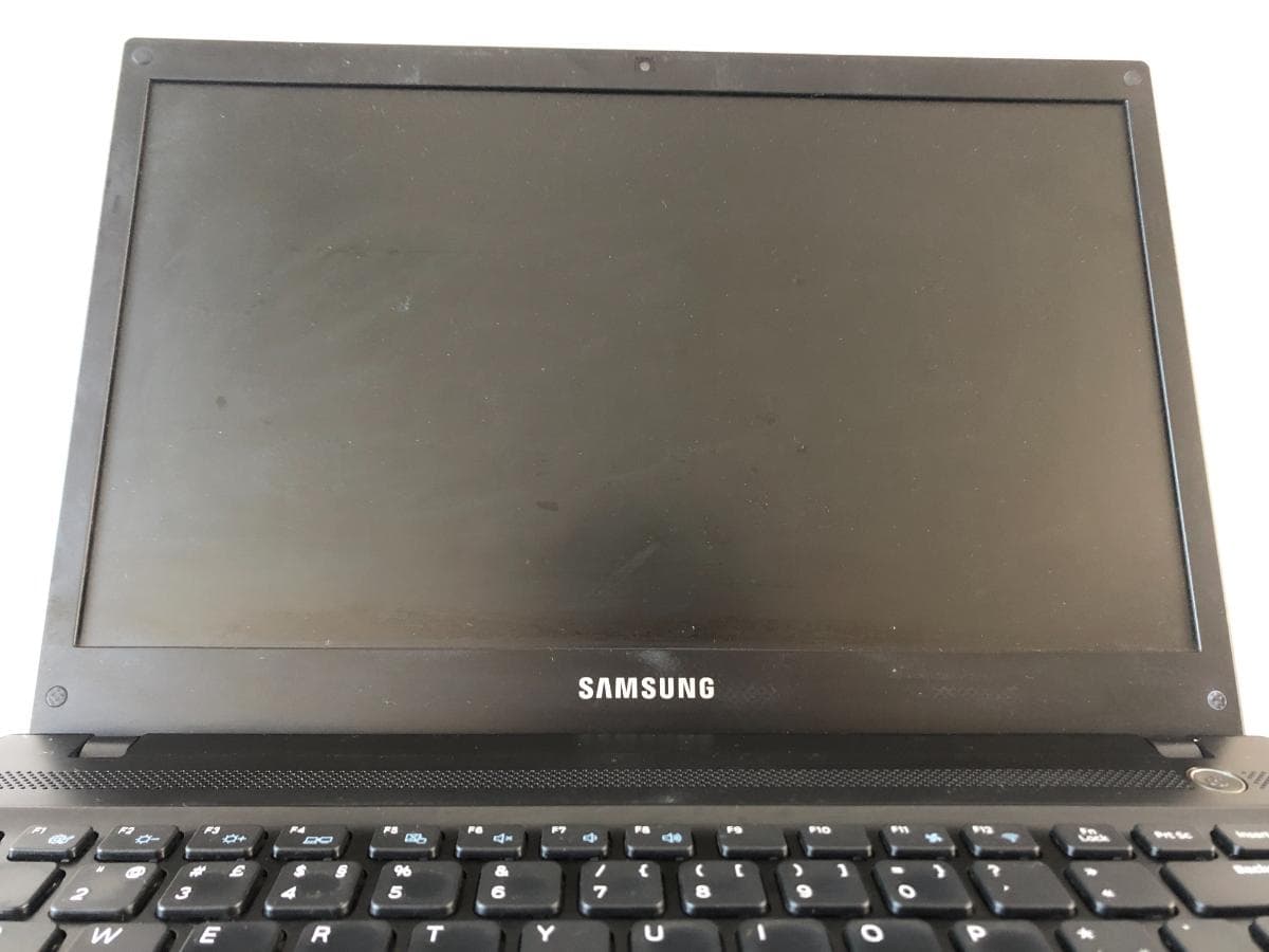 Portátil Samsung np300v3a-s01p — imagem 5