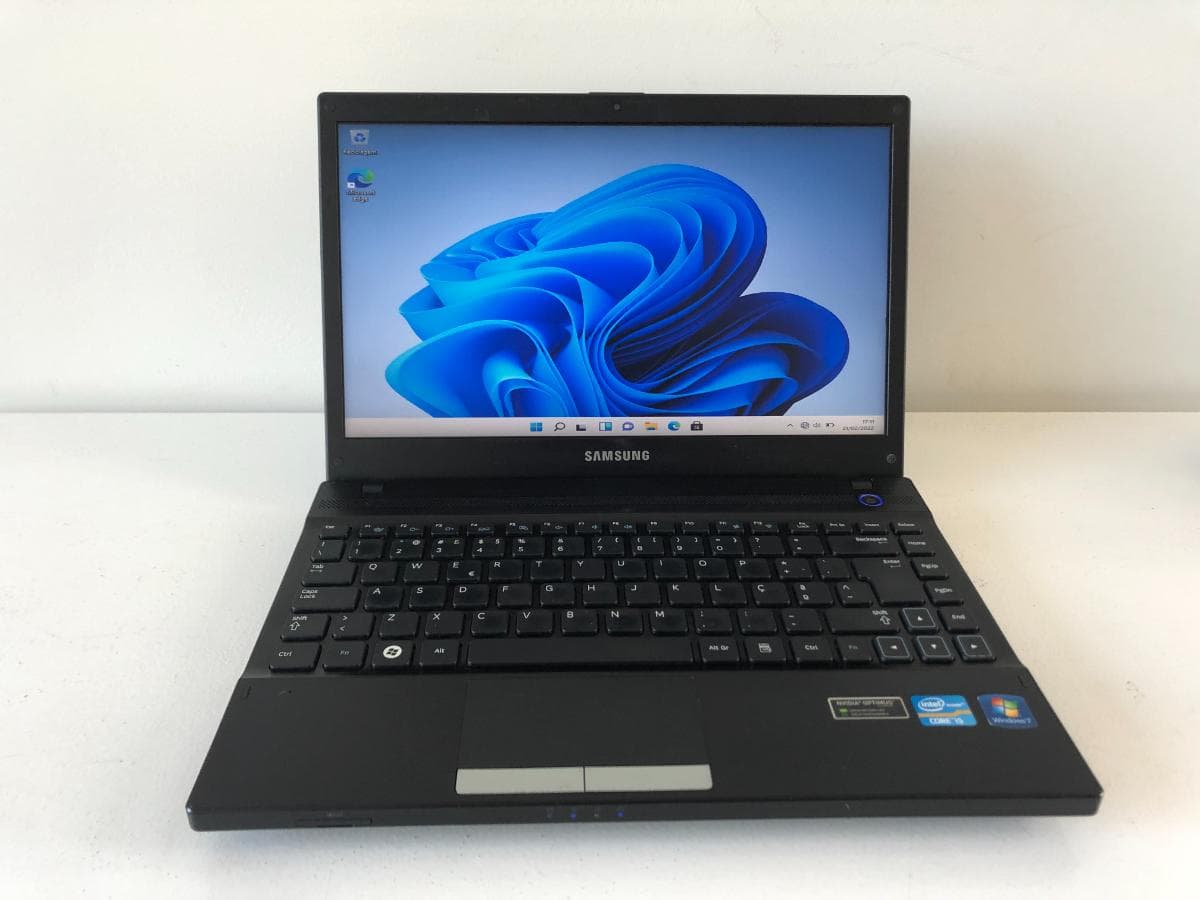 Portátil Samsung np300v3a-s01p — imagem 1