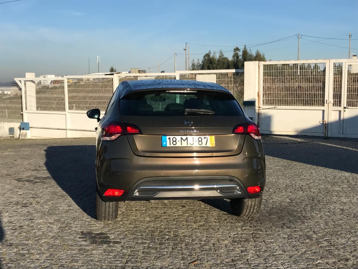 Citroën DS4 E-HDI · Ano 2011 — imagen 5