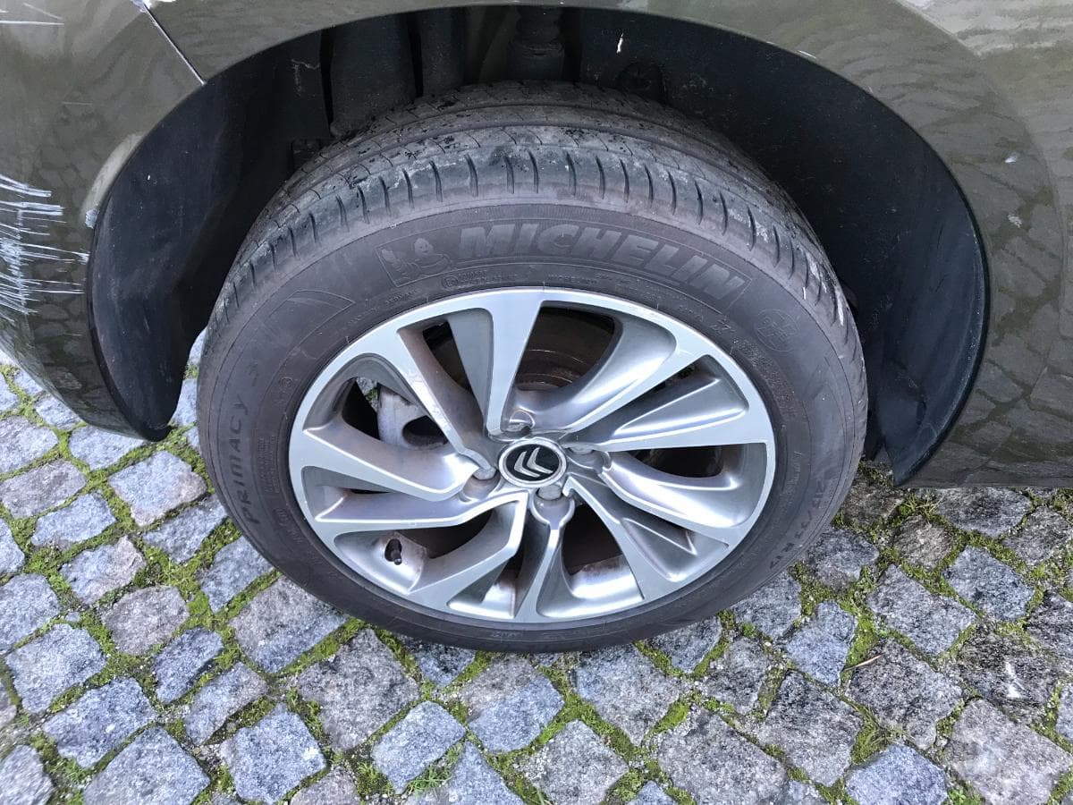 Citroën DS4 E-HDI · Ano 2011 — imagen 23