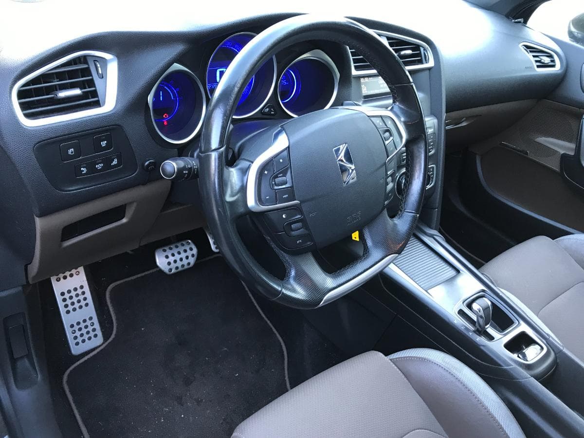 Citroën DS4 E-HDI · Ano 2011 — imagen 28