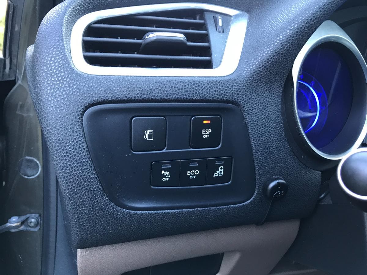 Citroën DS4 E-HDI · Ano 2011 — imagen 36