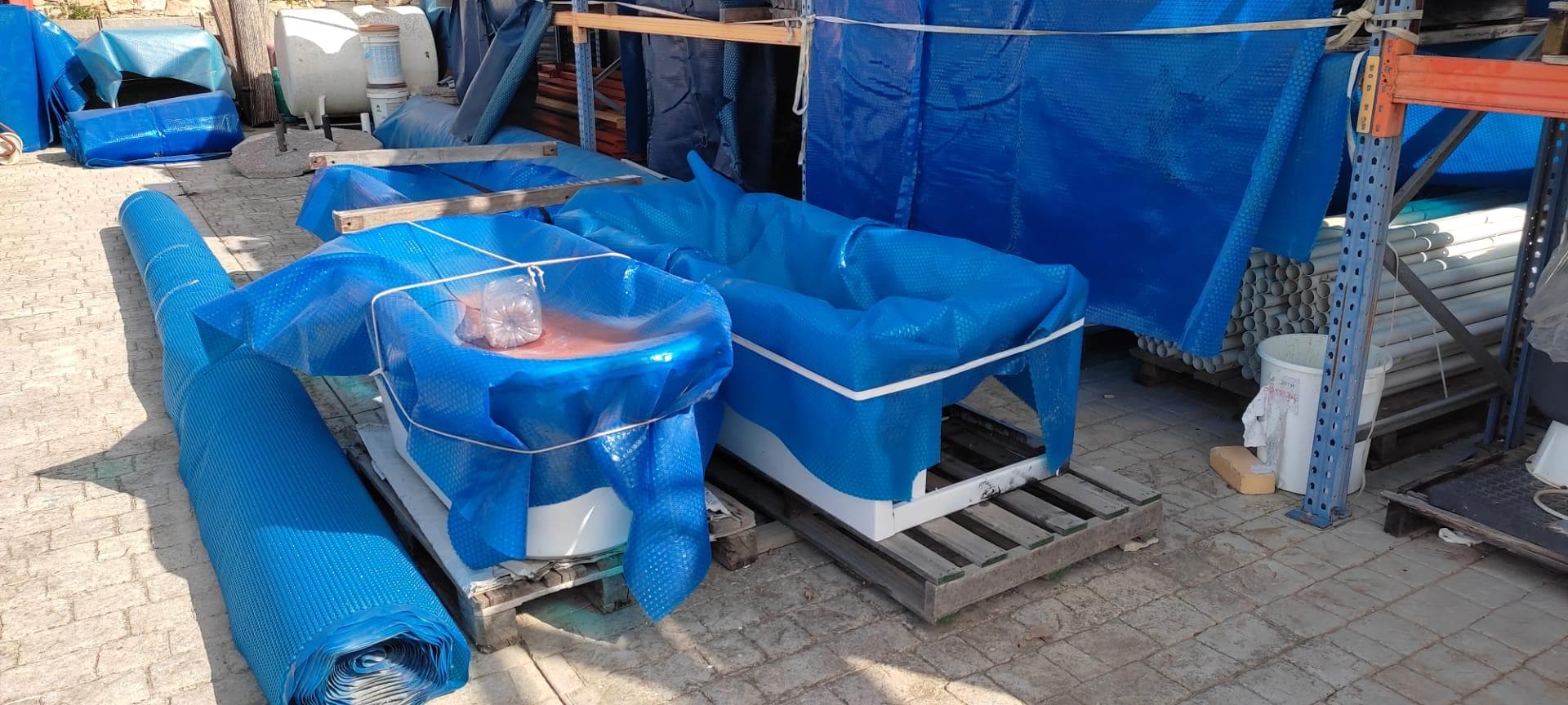 Piscinas · Sanitários · Racks · Equipamento de Escritório — image 92