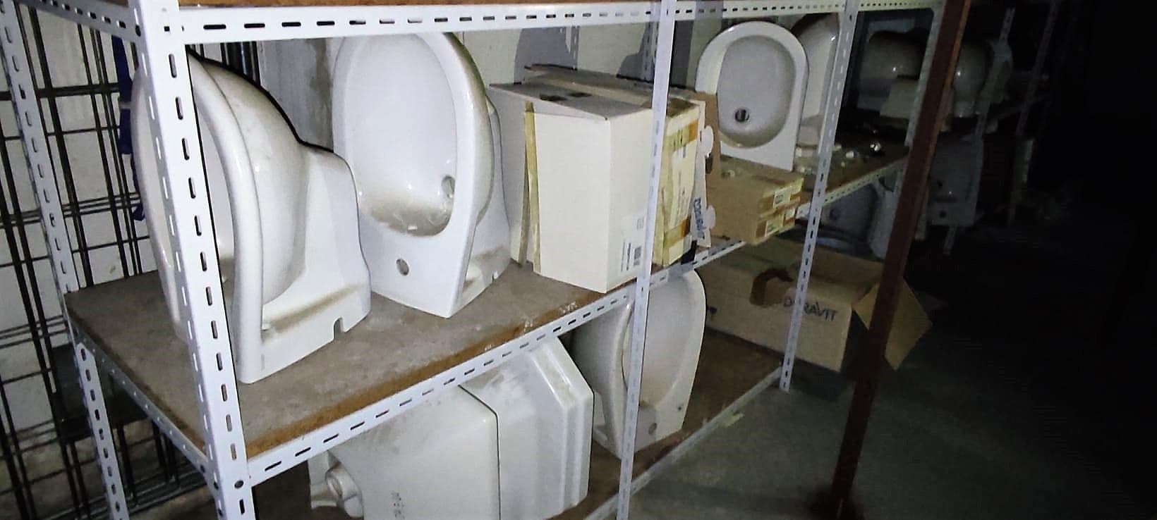 Piscinas · Sanitários · Racks · Equipamento de Escritório — image 72