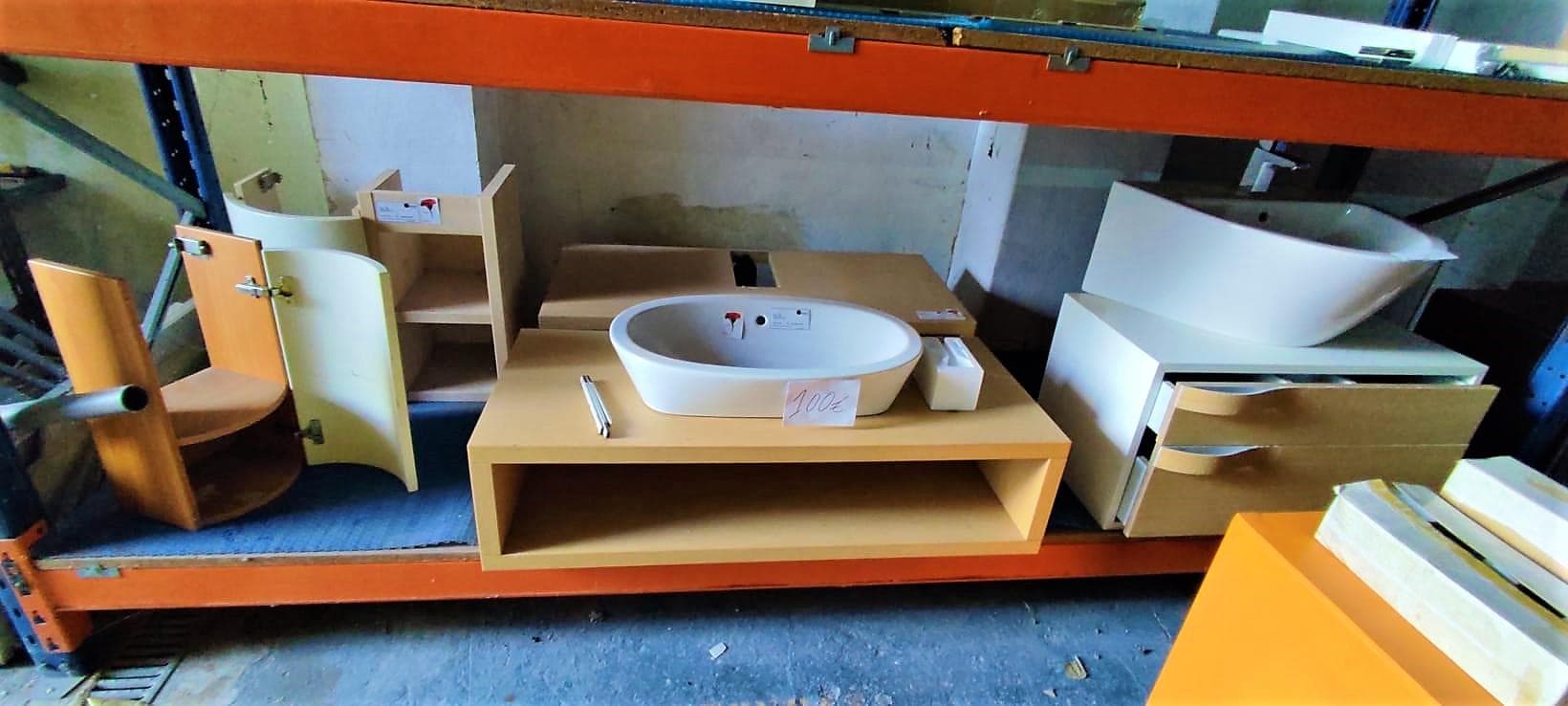Piscinas · Sanitários · Racks · Equipamento de Escritório — image 22