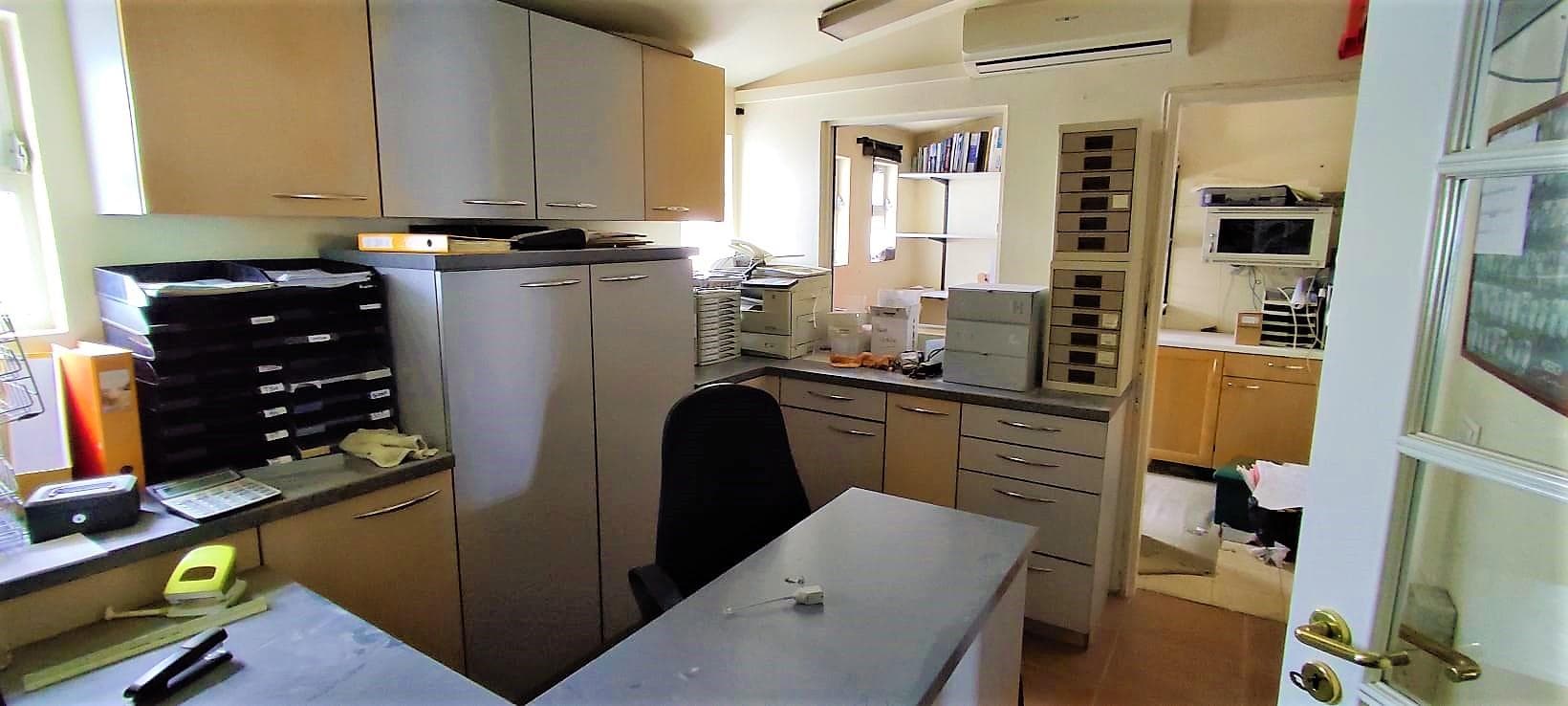 Piscinas · Sanitários · Racks · Equipamento de Escritório — image 40