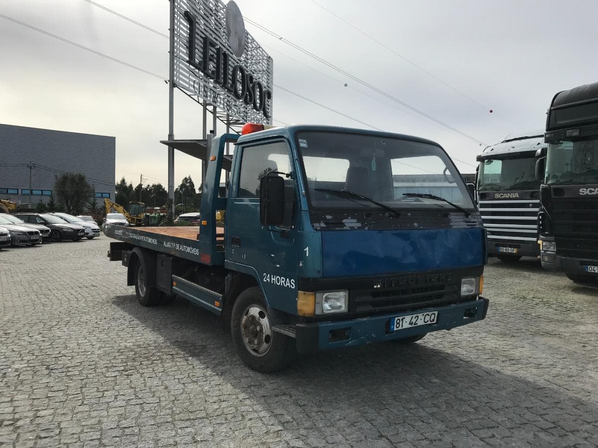 Mitsubishi Canter FE444 · Ano 1993 — image 1