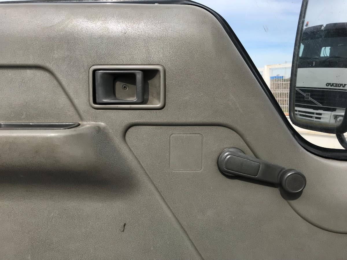 Mitsubishi Canter FE444 · Ano 1993 — image 24
