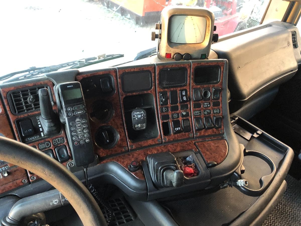 Scania R124 · Ano 2000 — image 30