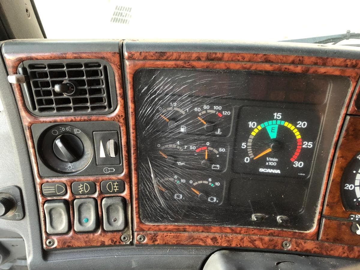 Scania R124 · Ano 2000 — image 38