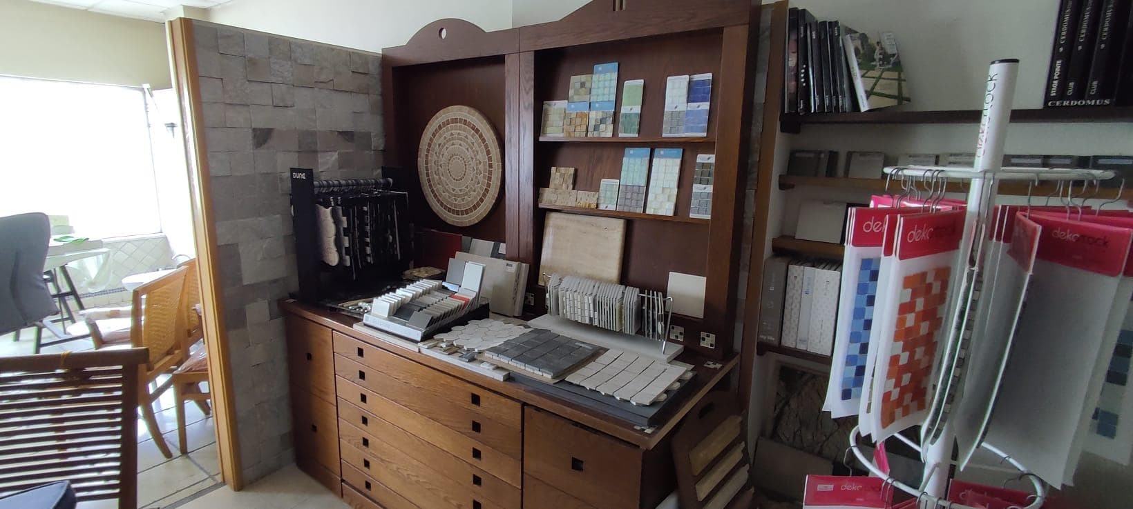 Piscinas · Sanitários · Racks · Equipamento de Escritório — image 11