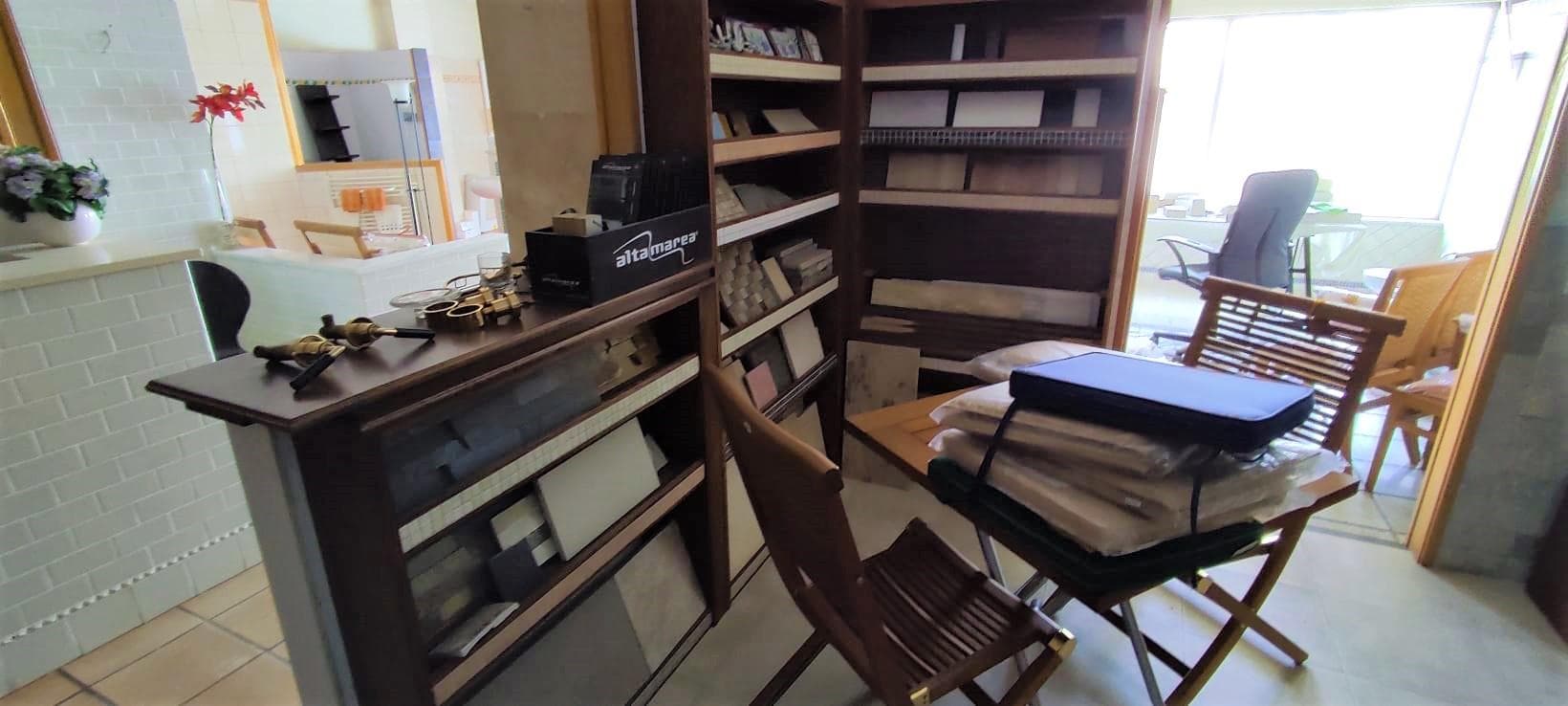 Piscinas · Sanitários · Racks · Equipamento de Escritório — image 42
