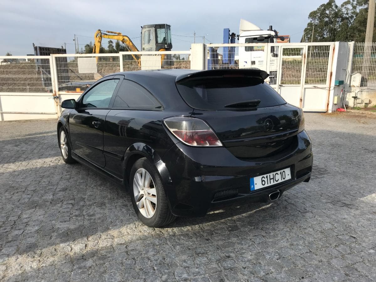 Opel Astra 1.3 CDTI · Ano 2009 — imagem 10