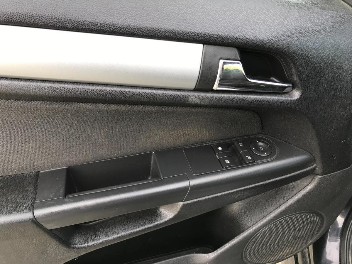 Opel Astra 1.3 CDTI · Ano 2009 — imagem 28