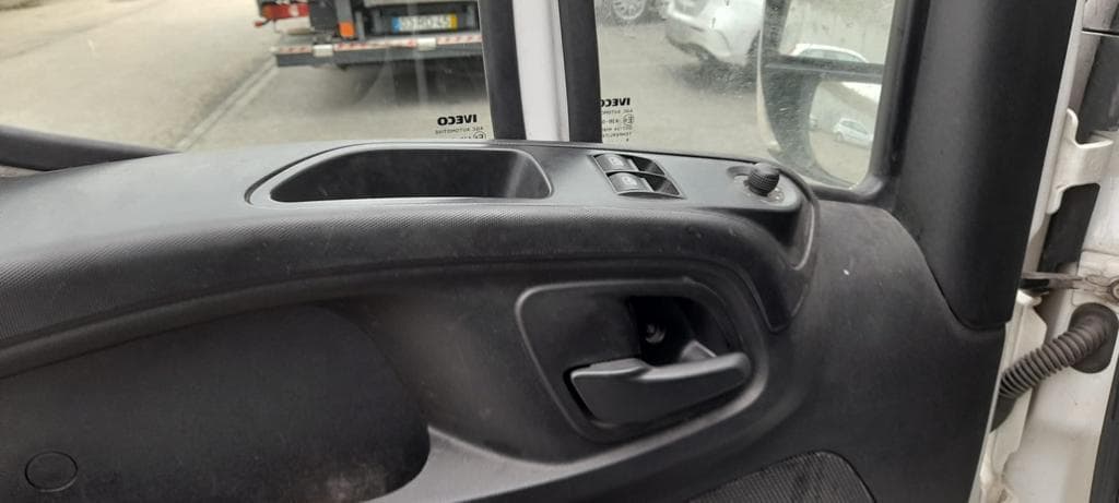 Iveco Daily · Año 2019 — imagen 11