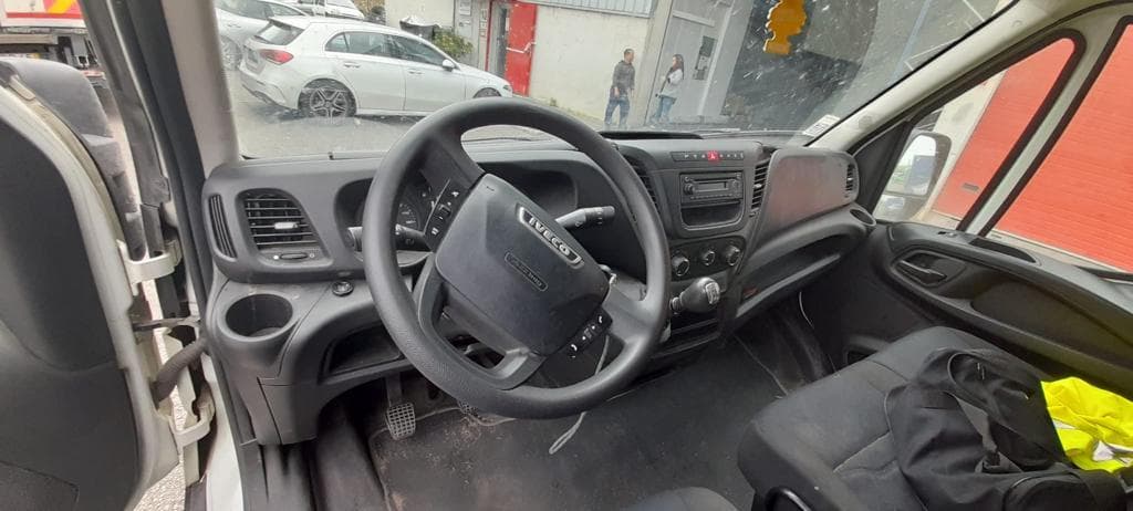 Iveco Daily · Año 2019 — imagen 9