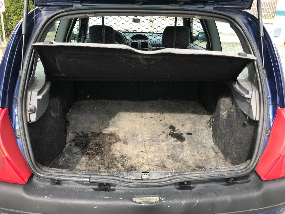Renault Clio · Ano 2000 — imagen 8