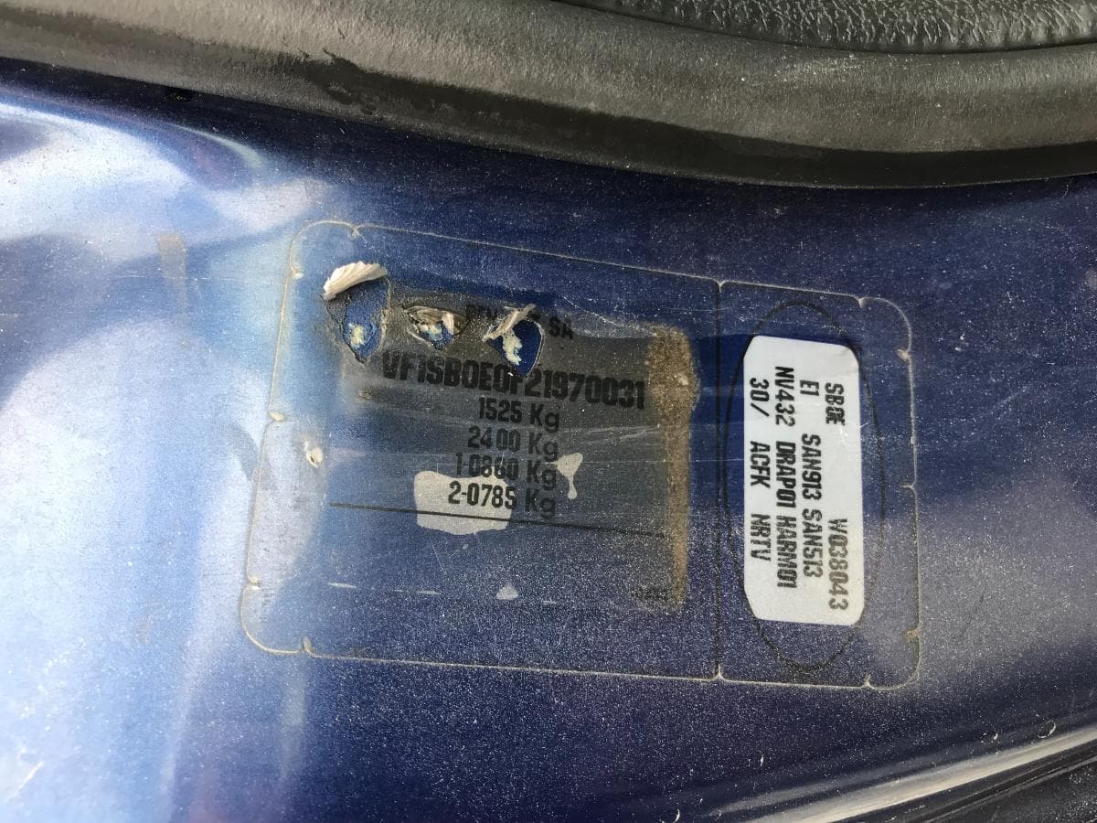 Renault Clio · Ano 2000 — imagen 4