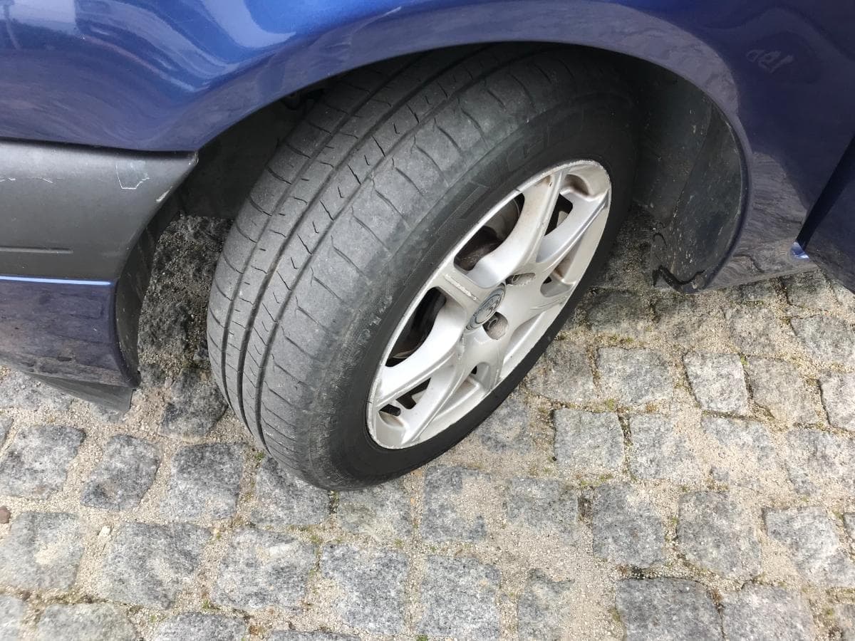Renault Clio · Ano 2000 — imagen 16