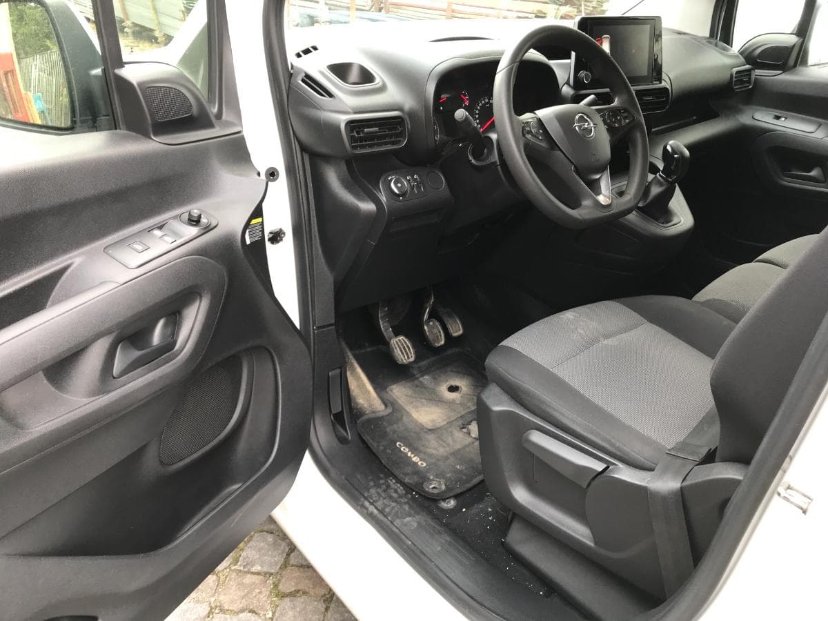 Opel Combo 1.5D · Ano 2020 — imagem 16