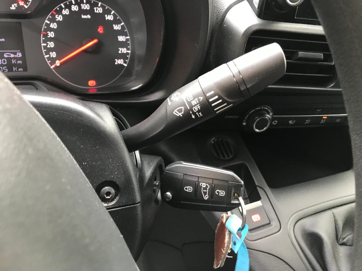 Opel Combo 1.5D · Ano 2020 — imagem 26