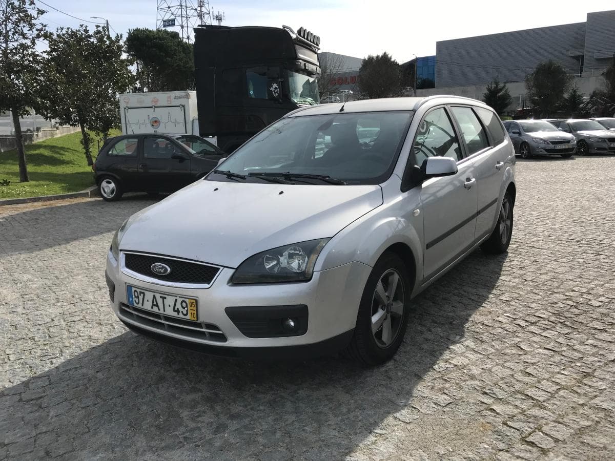 Ford Focus 1.6 CDTI · Ano 2005 — imagem 3