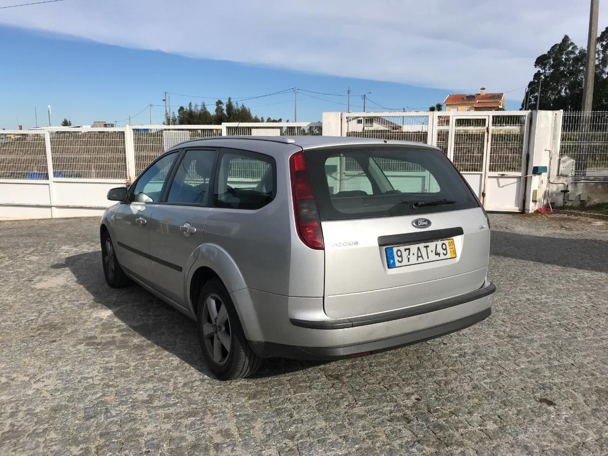 Ford Focus 1.6 CDTI · Ano 2005 — imagem 6